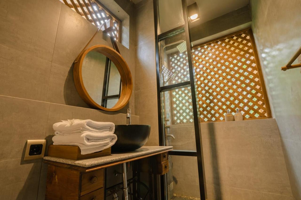 Kamar Deluxe (2 Dewasa + 1 Anak-anak)
